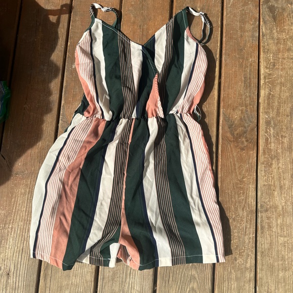 Romper bundle 💕👏 - Picture 5 of 5